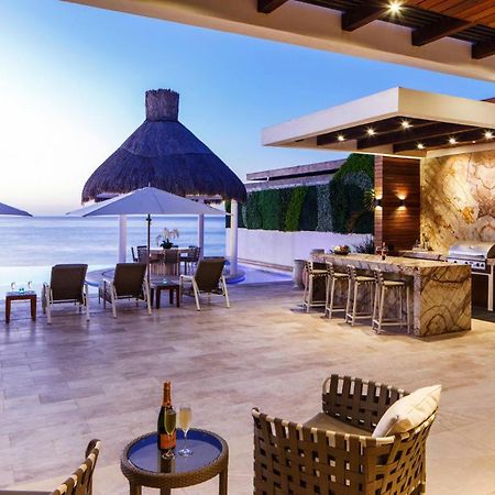 Ultra Exclusive Beachfront Villa Just Steps From The Sand With Butler Included San José del Cabo 外观 照片