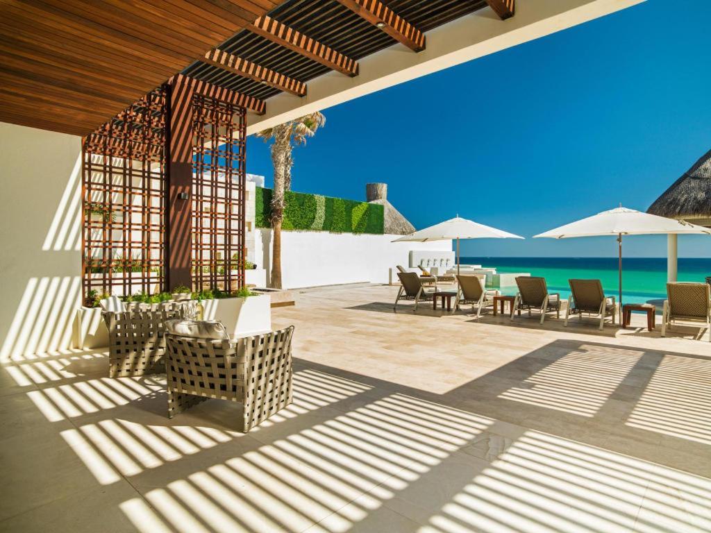 Ultra Exclusive Beachfront Villa Just Steps From The Sand With Butler Included San José del Cabo 外观 照片